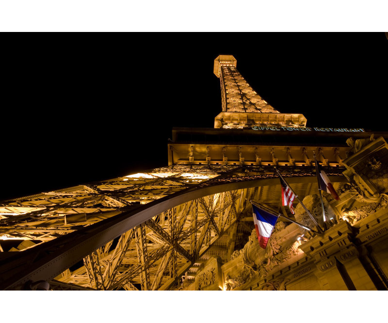 Hôtel Tour Eiffel, Paris, Las Vegas, H 16 po x l 24 po