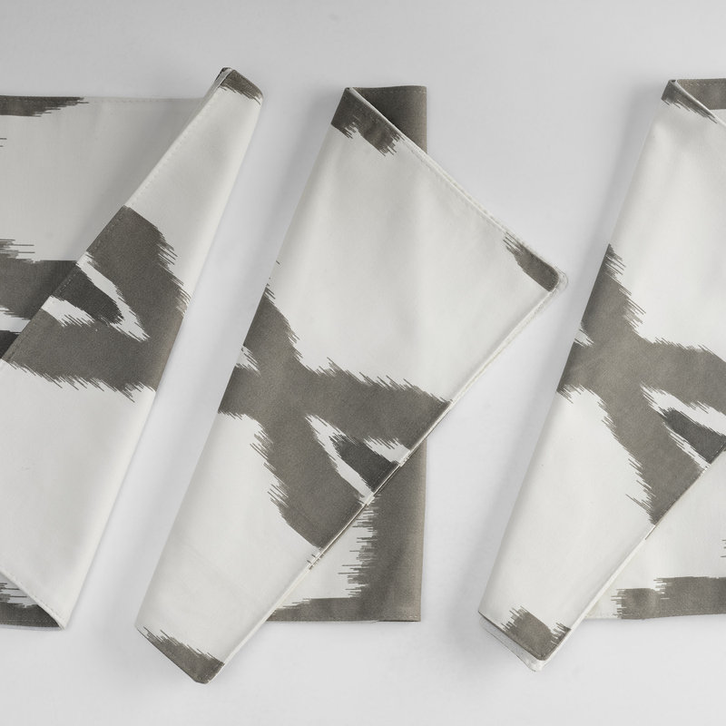 Seiler 7 Piece Printed Cotton Table Runner and Placemats for Dining Room Set, Sorong
