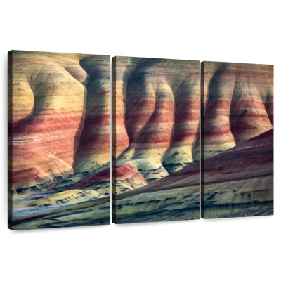 Alvord Painted Hills