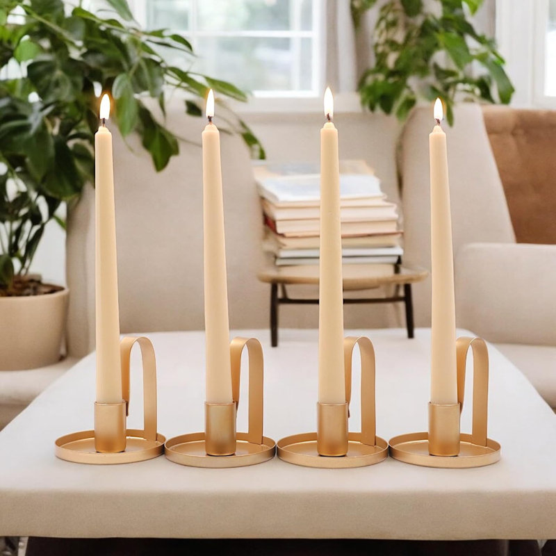 Ensemble de 4 porte-bougies Hosley en métal doré - centre de table élégant de 3,5 pouces pour mariage et fête, décor de reiki et de spa, support de bougie d'aromathérapie, cadeau parfait pour les occasions spéciales