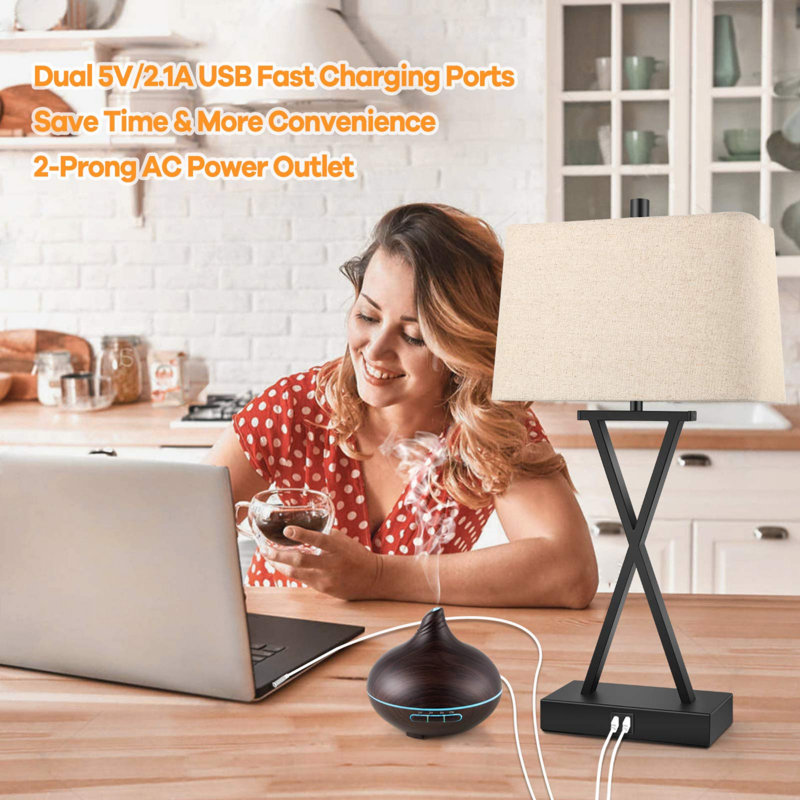Metal USB Table Lamp