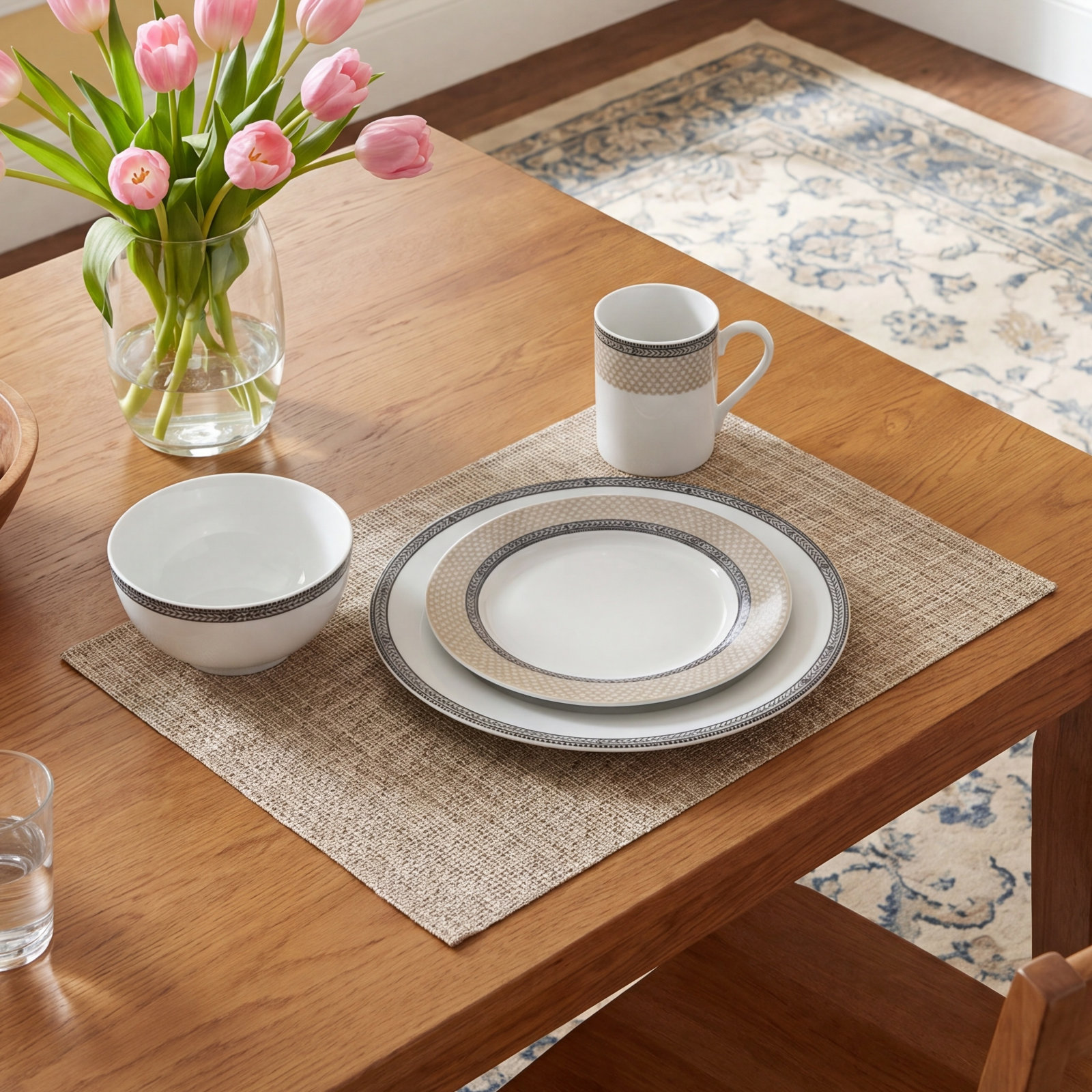 Porcelain Dinnerware Set