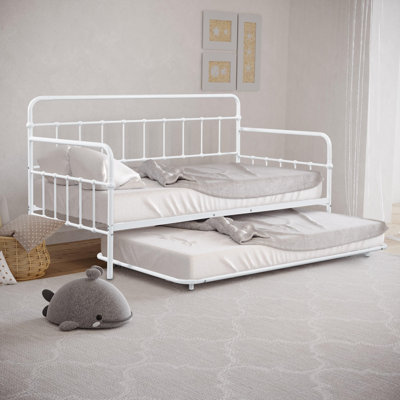 Cvetan Daybed