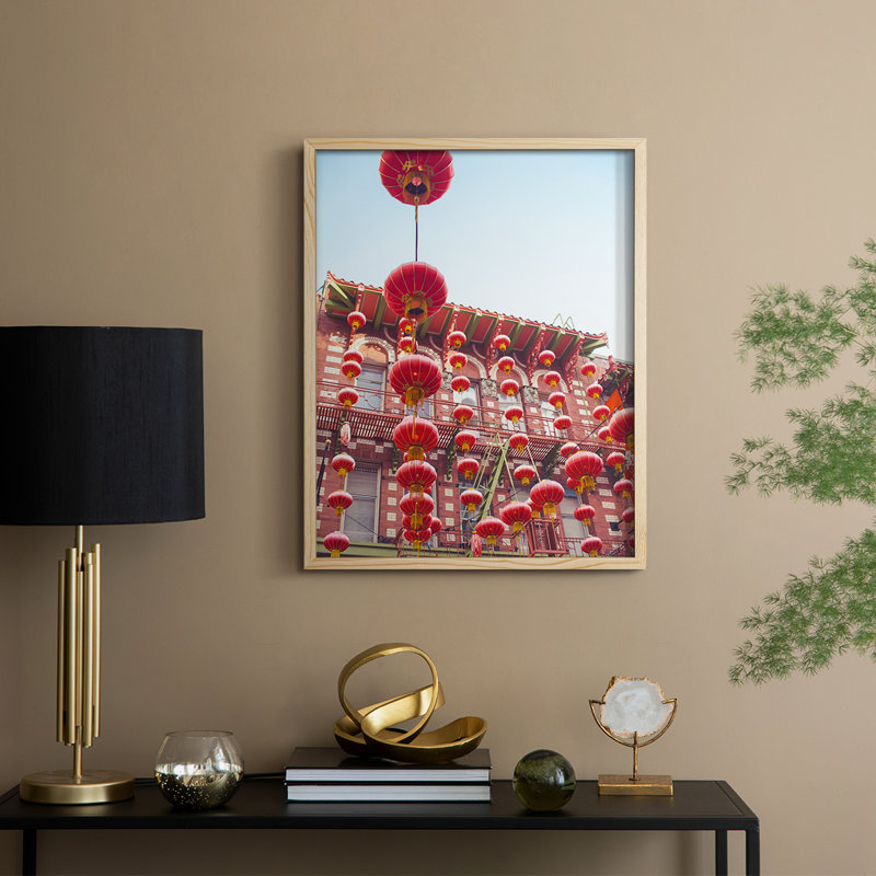 «Lovely Lanterns I», reproduction encadrée - bois massif, H 21 po x l 17 po