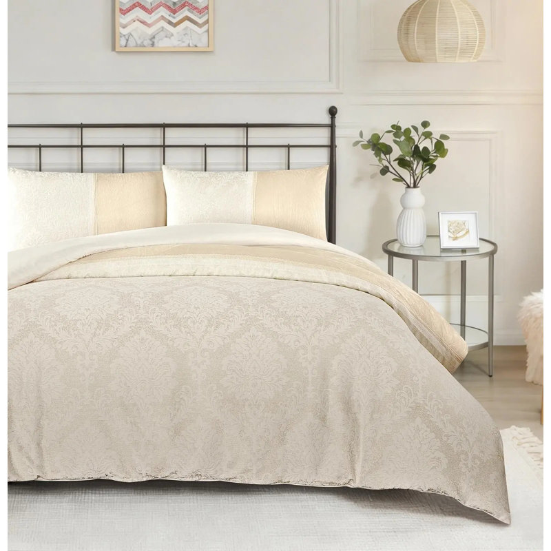 Polyester Floral Duvet Cover, Beige Floral, Super King Duvet Cover + 2 Pillowcases