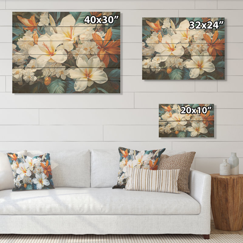Fleur de plumeria beige et blanche - Art mural en bois sur bois de pin naturel, H 10 po x l 20 po