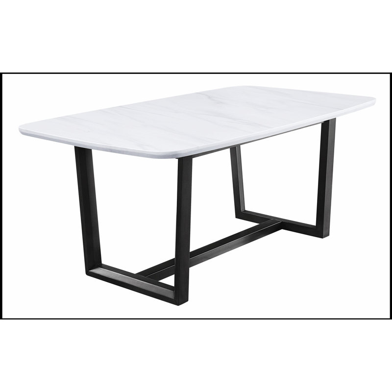 Table de salle à manger Madan avec plateau en marbre durable, parfaite pour les expériences culinaires élégantes et durables