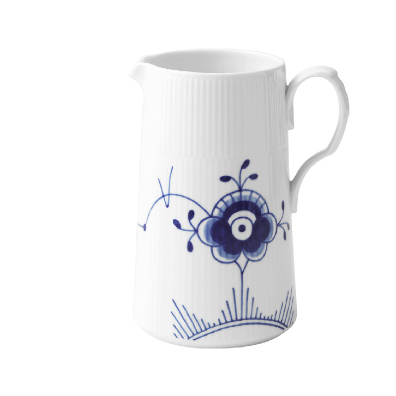 Blue Fluted Mega Royal Copenhagen White/Blue Elements 50.72 oz. Pitcher