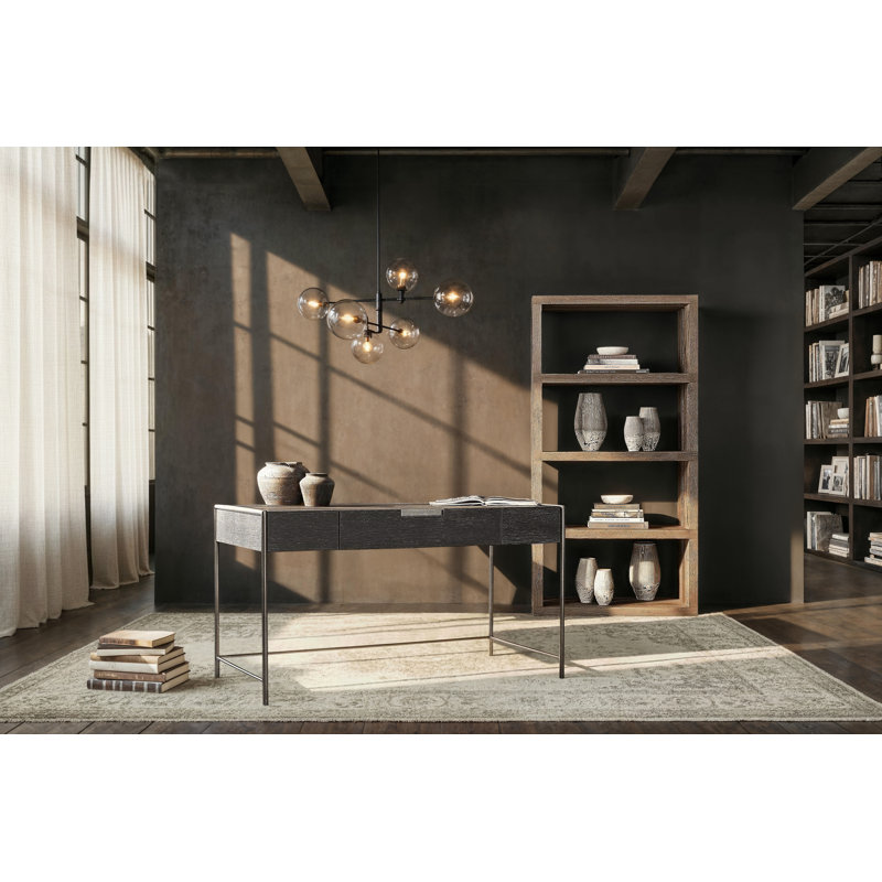 Outline Writing Desk