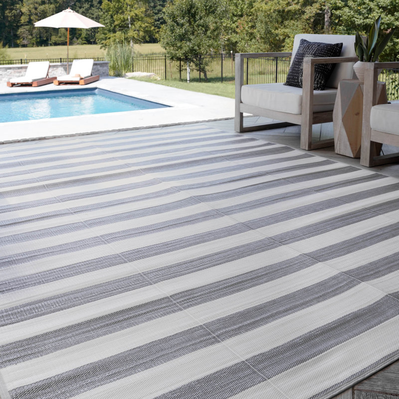 Azrielle Striped Indoor / Outdoor Rug, Rectangle 8" x 10"