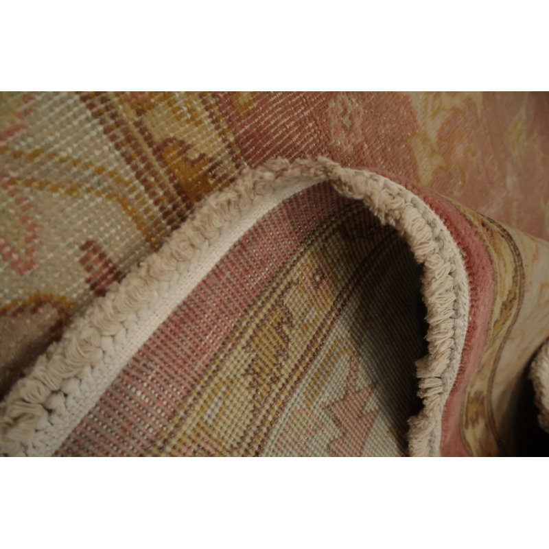 Tapis carré élégant avec délicats motifs floraux Ziegler 8 x 8