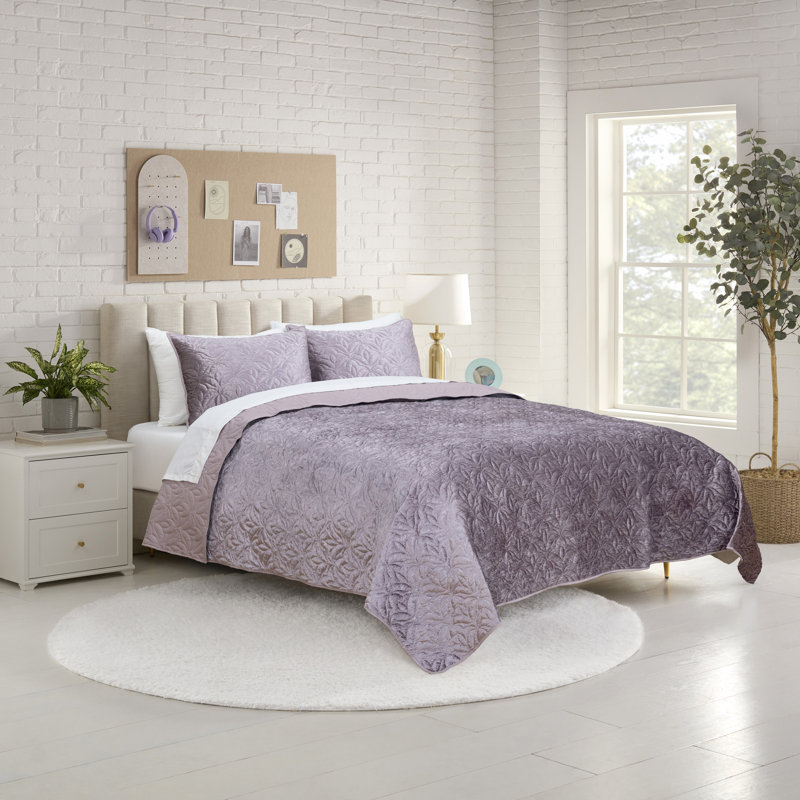Lemon Tree Lilith Mauve Quilt Set, Twin Quilt + 1 Standard Sham