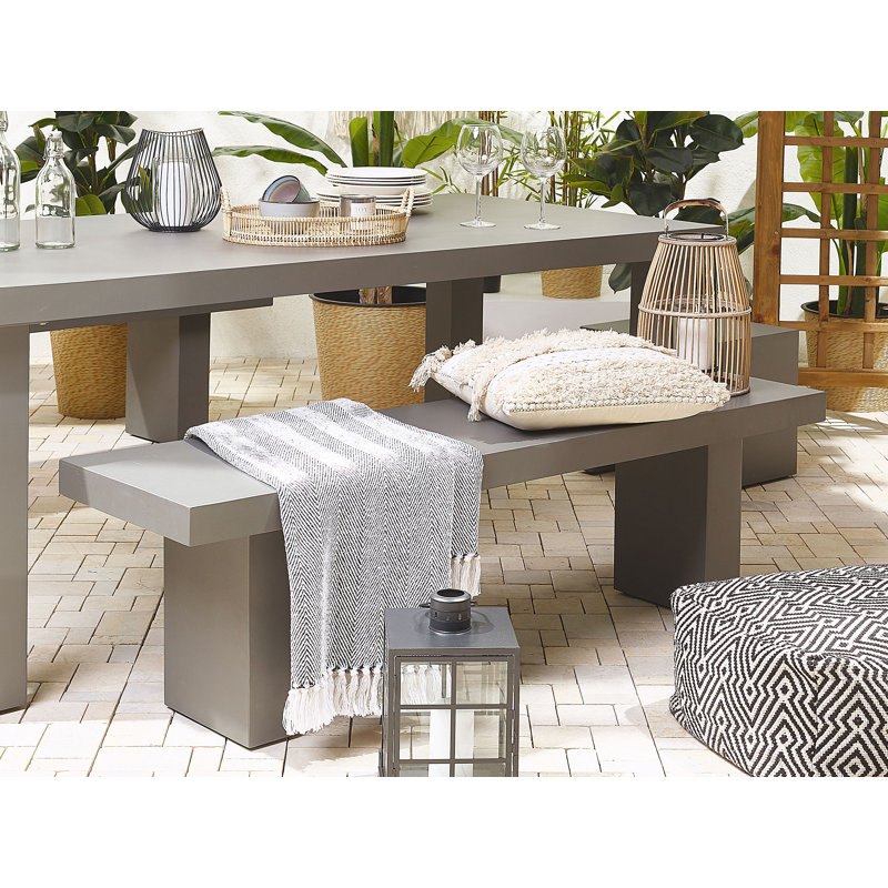 Lauge 4 - Person Concrete Dining Set