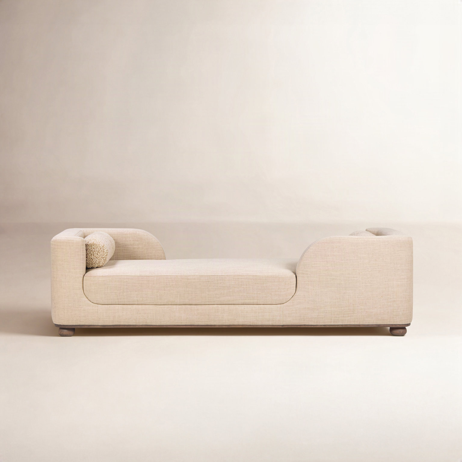 Maria Upholstered Chaise Lounge