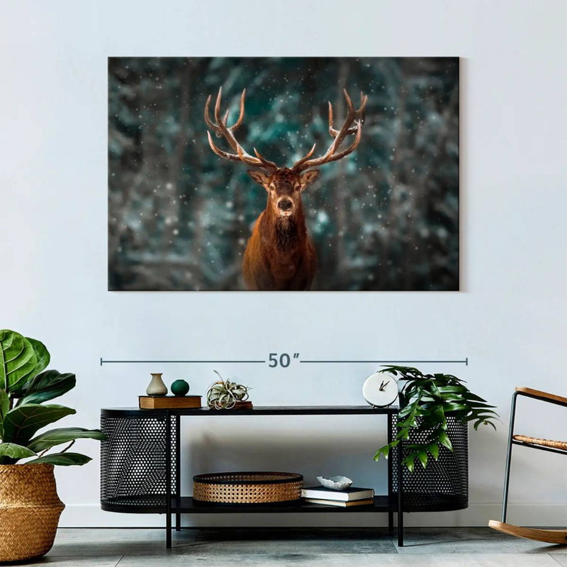 Crowle Snowy Noble Deer