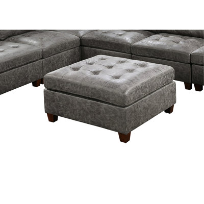 Respirant en gris antique pour un salon chic, avec des pieds en bois, mobilier moderne gris, faux, stable