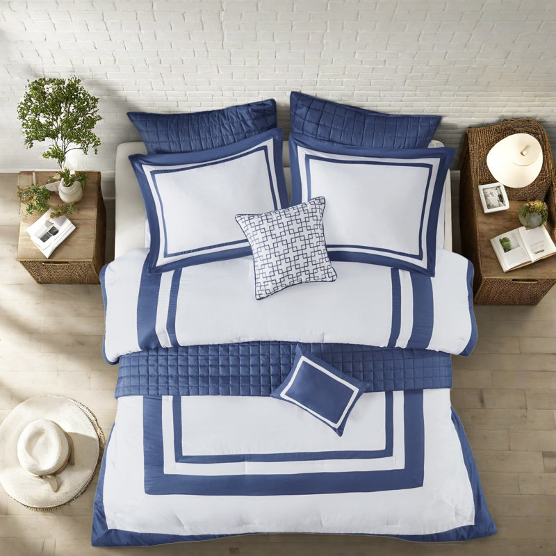 Luxury 8 Piece Bedding Sets, Polyester King Modern Hotel Home