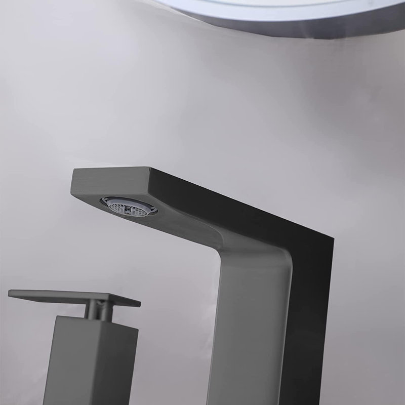 Widespread Bathroom Faucet with Drain Assembly