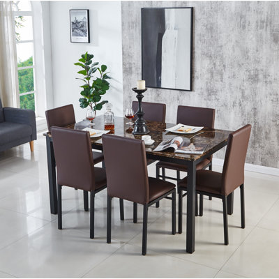 Calmo 6 - Person Dining Set