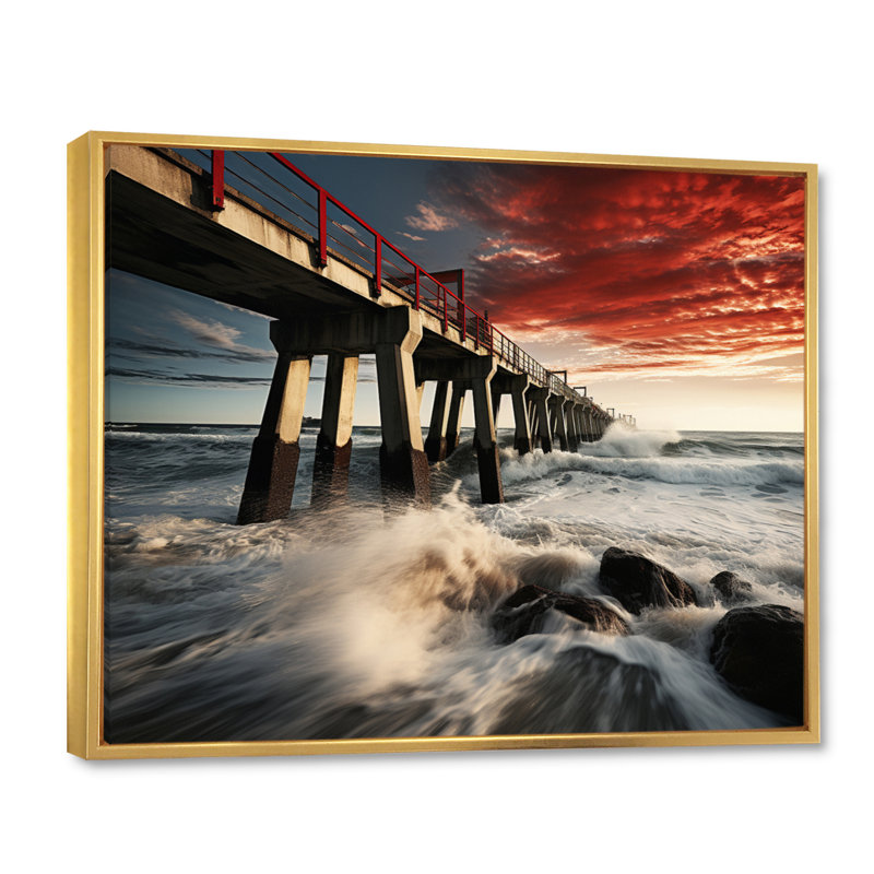 Pier Whispering Waves IV, reproduction d'art sur toile, H 34 po x l 44 po x P 1,5 po, Cadre flottant doré