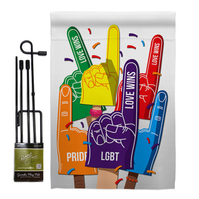1 ensemble de drapeaux de jardin en polyester 18,5 x 13 pi Love Wins