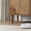 Buffet en noyer avec rainures