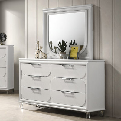 Humberto 2-Piece Dresser And Mirror Set