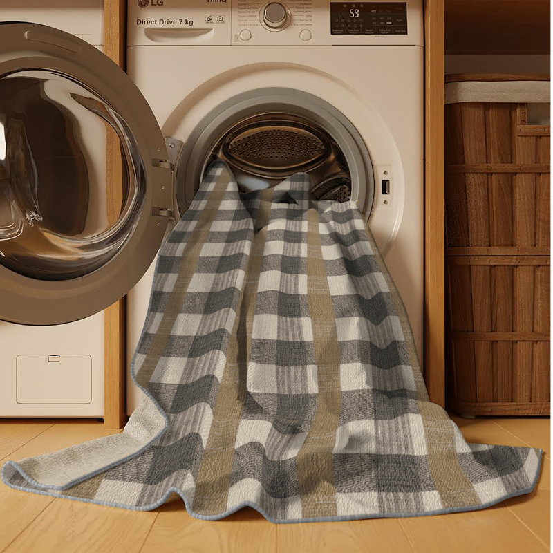 Machine Washable Checkered Gray Area Rug, Square 8'