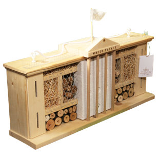 Free Standing Bumblebee House