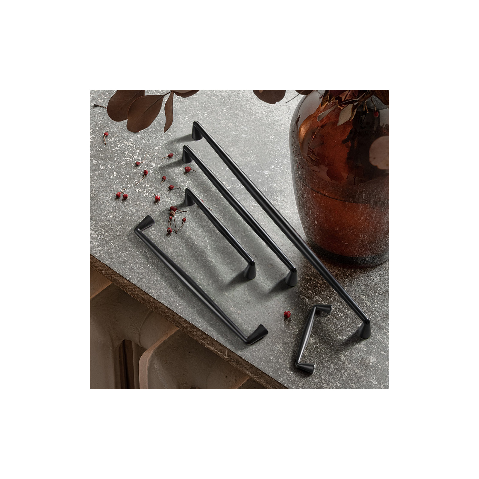 Center Bar Pull Multipack , Black, 10"