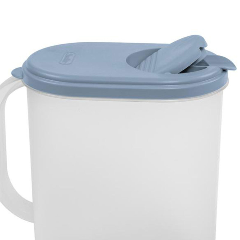 Sterilite Plastic Lidded Pitcher with Clear Base and Handle 5 Piece Pitcher Set