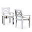 2 chaises de salle à manger d'extérieur en bois massif de couleur gris argenté pour un repas élégant en 2 avec un confort d'assise large