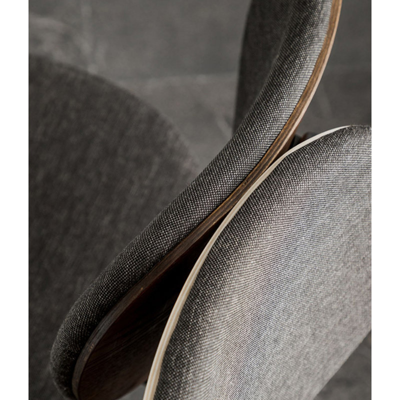 Chaise en bois massif Nordic Retro