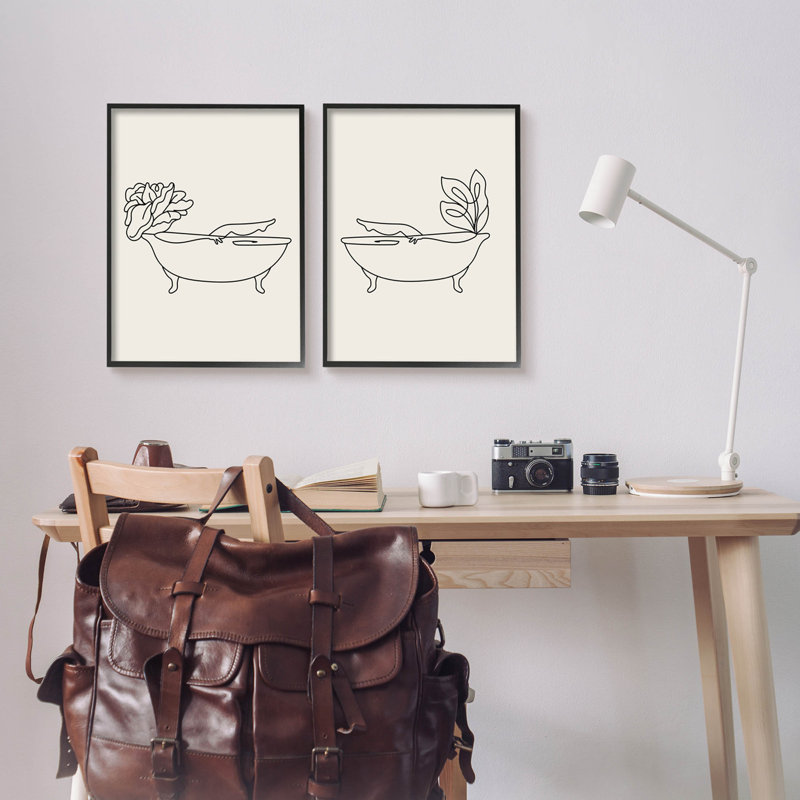 «Floral Bathaign Relaxing Doodle», ensemble de 2 giclées encadrées par Daphne Polselli, Giclée encadrée noir minuit