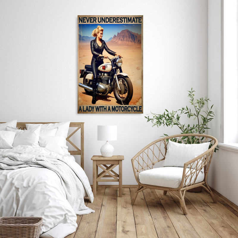 Jacsen Jacsen Une dame avec une moto, H 14 po x l 11 po x P 1,25 po
