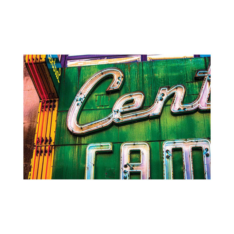 Central Camera by Raymond Kunst - Wrapped Canvas Print, 20.32 cm H x 30.48 cm W