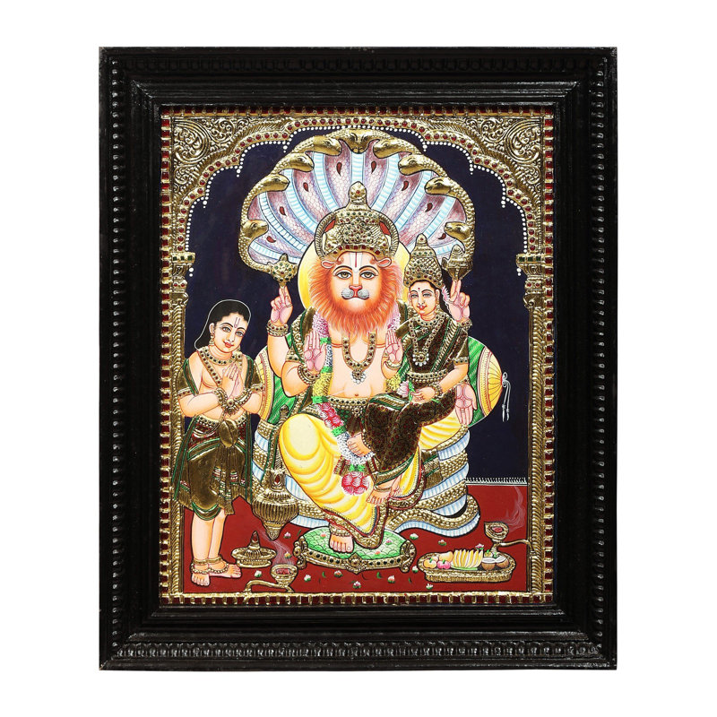 Lakshmi Narasimha avec Bhakta Prahlad Tanjore | Couleurs traditionnelles avec or 24 carats | Structure en bois de teck