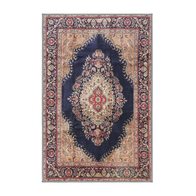 Hoellein Oriental Indoor Rug