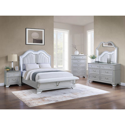 Arundel Elegant 5-piece Queen Bedroom Set With Led Lights & Footboard Bench