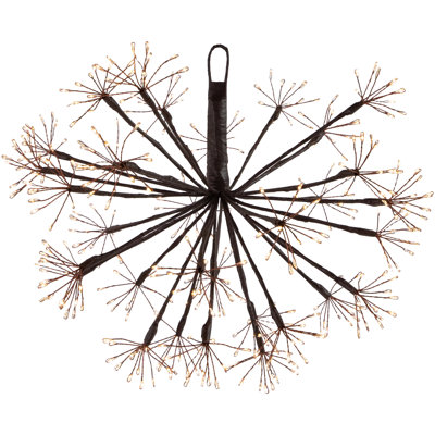 LED Lighted Window Décor