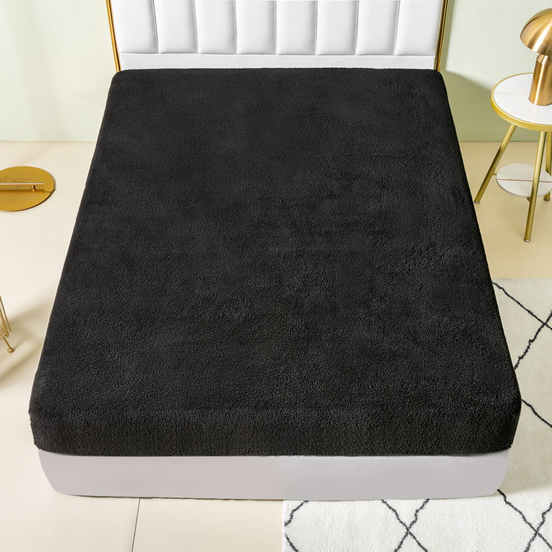 Teddy Fleece Fitted Sheet, Black, Single (3')