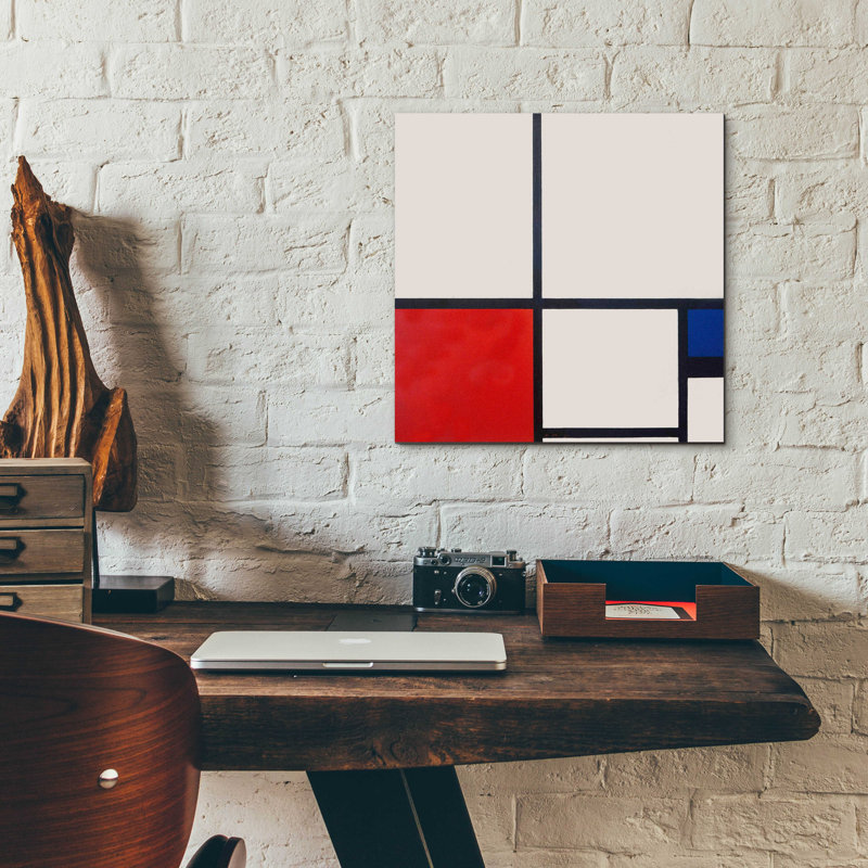 "Composition en blanc, rouge et bleu" par Piet Mondrian, H 12 po x l 12 po x P 0,13 po