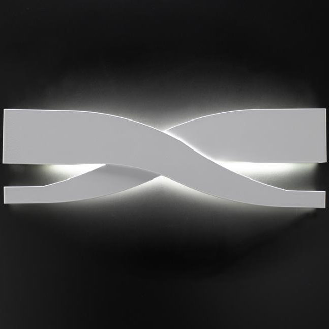 Fifì Flush Mounted Sconce, Gold, 17 cm H x 60 cm W x 8 cm D
