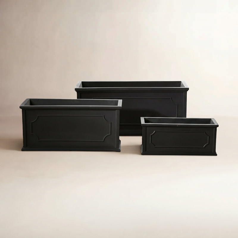 Hampshire Handmade Planter, 17" H x 40" W x 16" D, Black