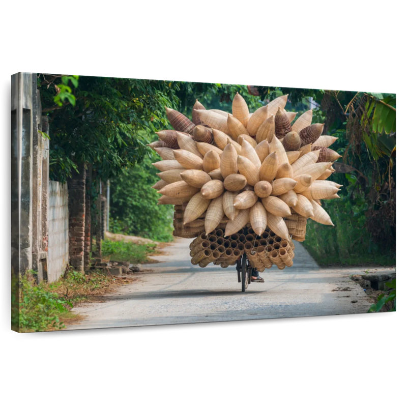 Vanna qui voyage avec un vendeur vietnamien