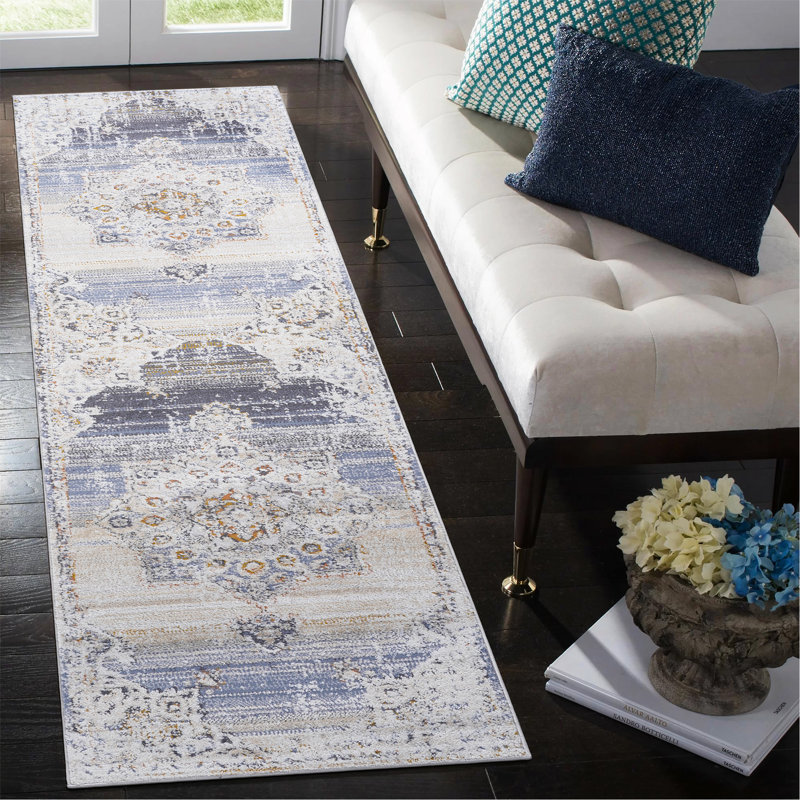 Cream / Gold / Medallion Rug, Runner 2'2" x 8'