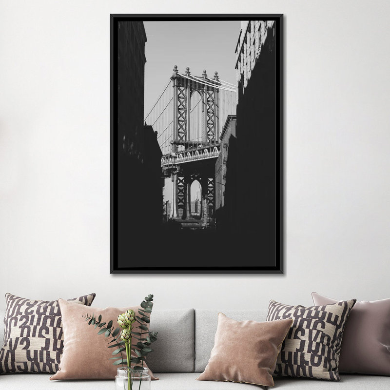 «Brooklyn Bridge, NYC» par Luke Anthony Gram, impression sur toile tendue, H 26 po x l 18 po x P 1,5 po, Pas de tapis