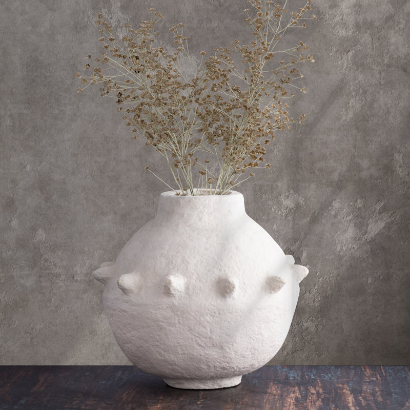 Nikia Earthenware Table Vase