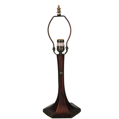 Base de lampe hexagonale trompette