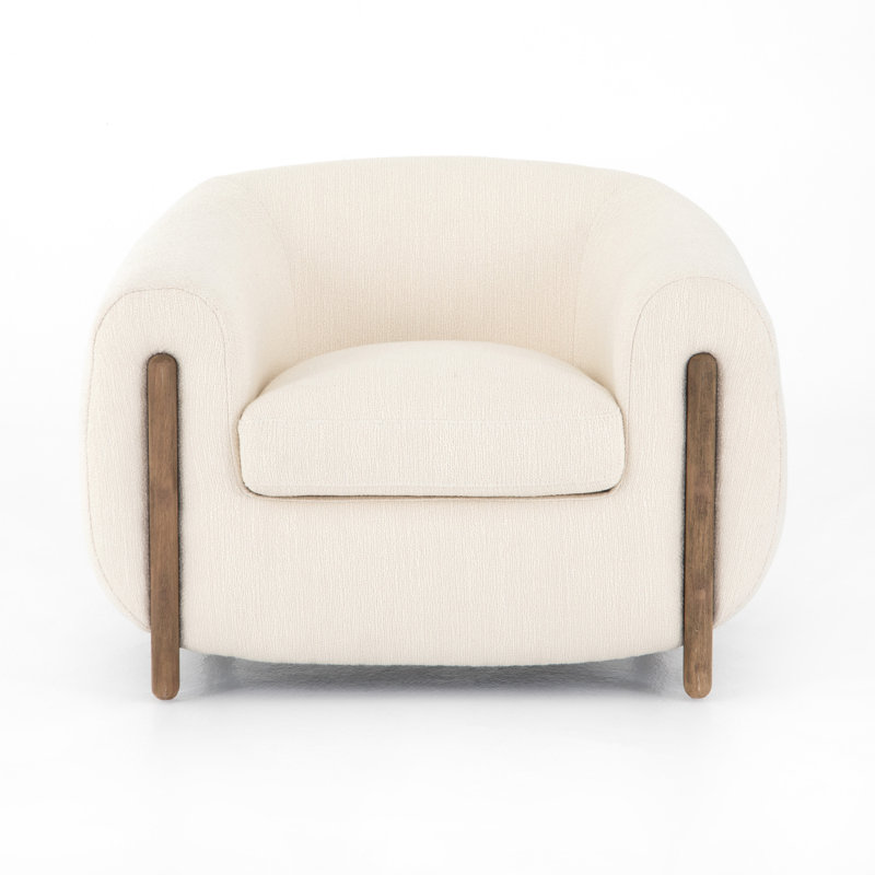 Fauteuil demi-tonneau en polyester Amaryllis, Kerbey Ivory Boucle